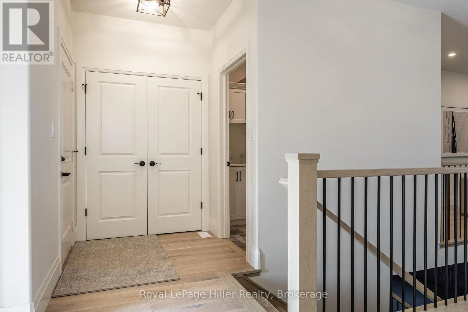 25 AVERY PLACE