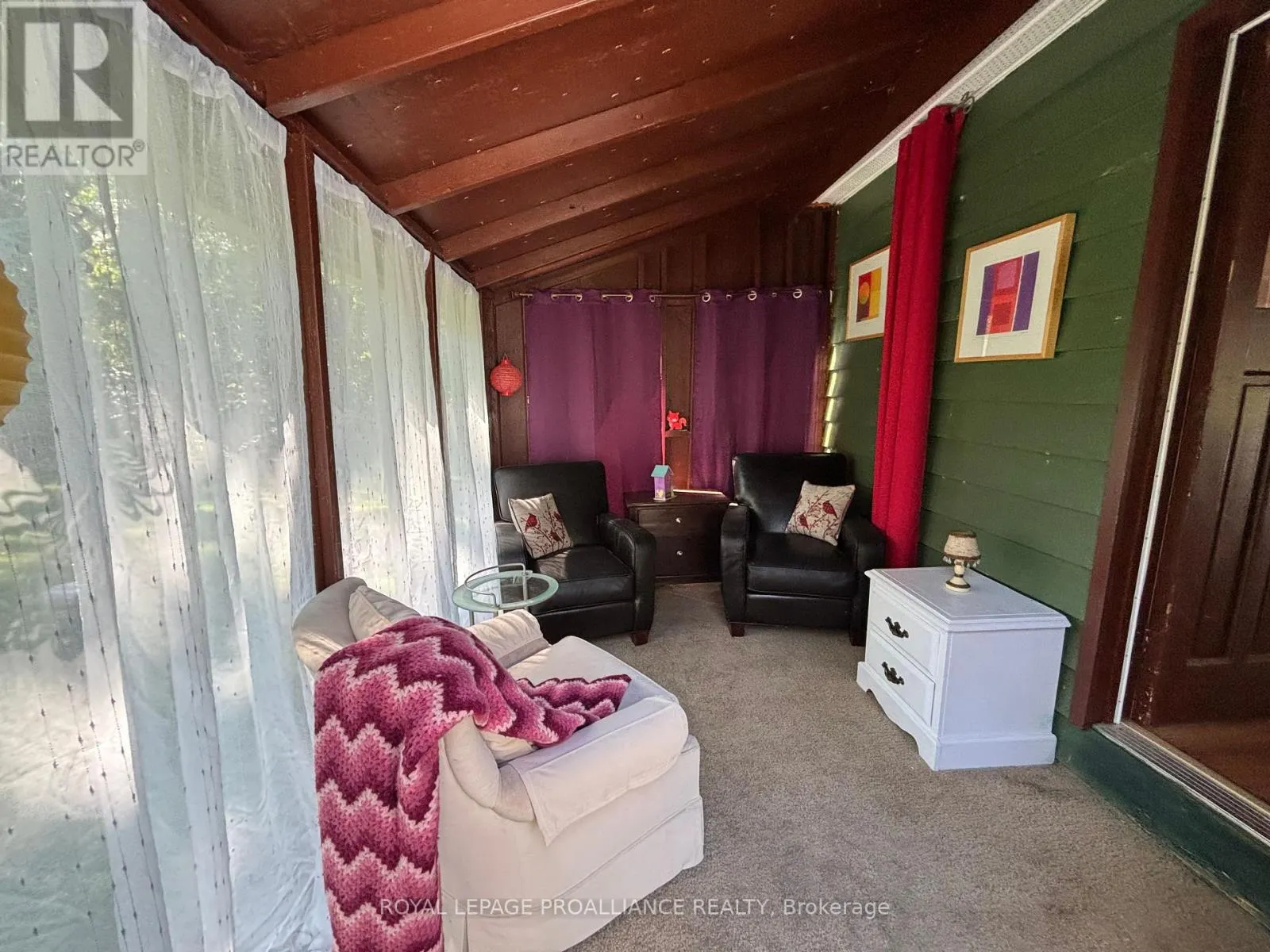 UNIT #11 - 422 ISLAND VIEW ROAD, #Unit #11