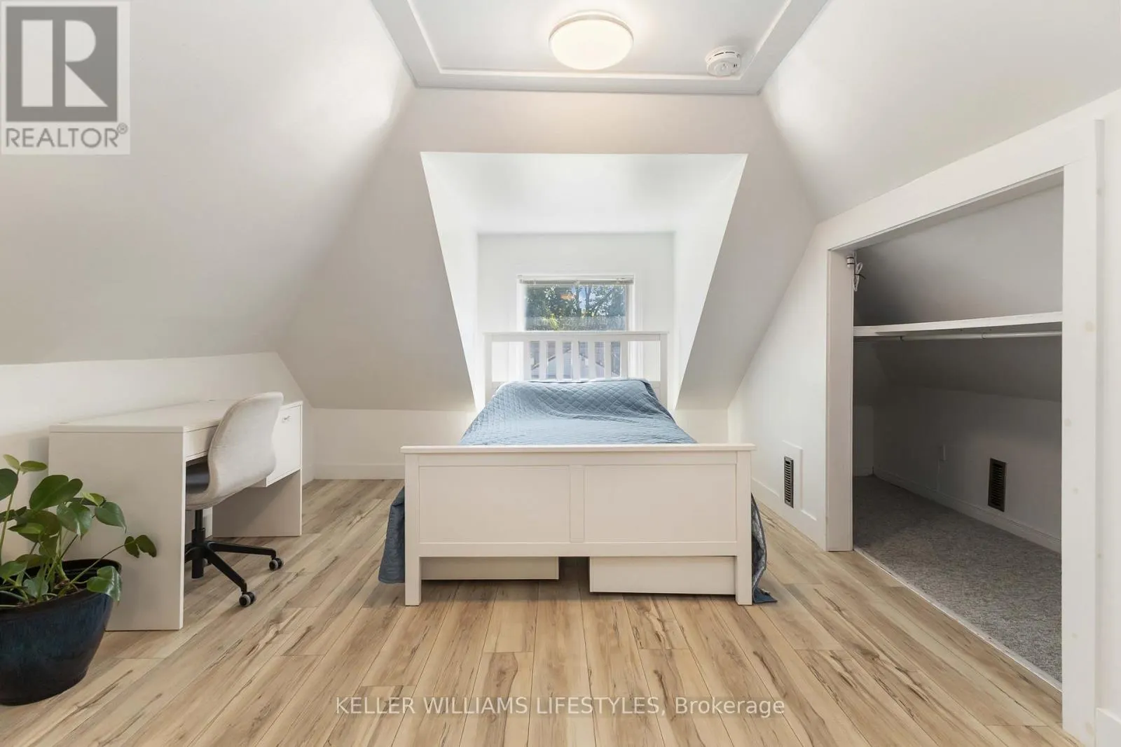 UPPER - 7 CUMMINGS AVENUE, #Upper