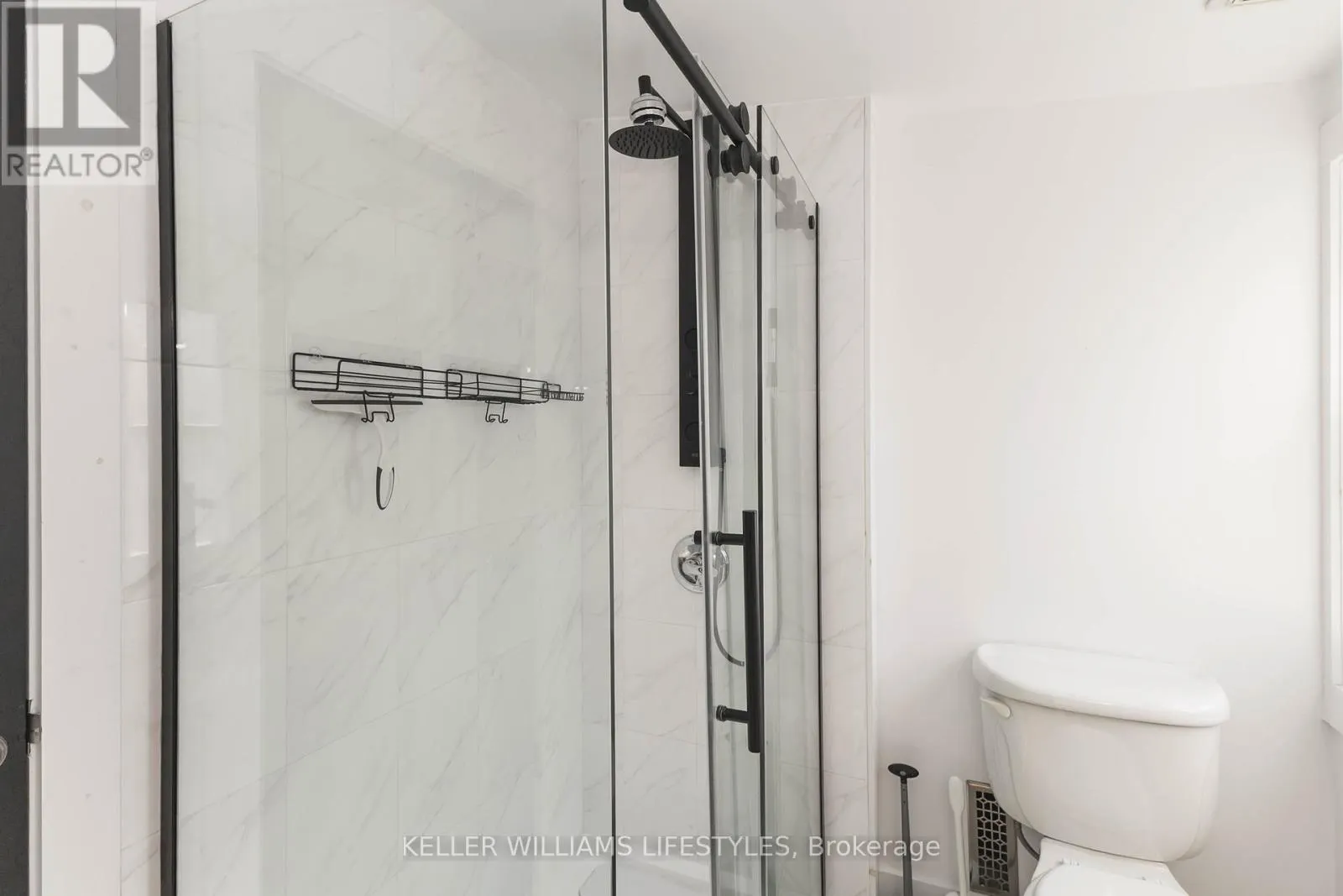 UPPER - 7 CUMMINGS AVENUE, #Upper