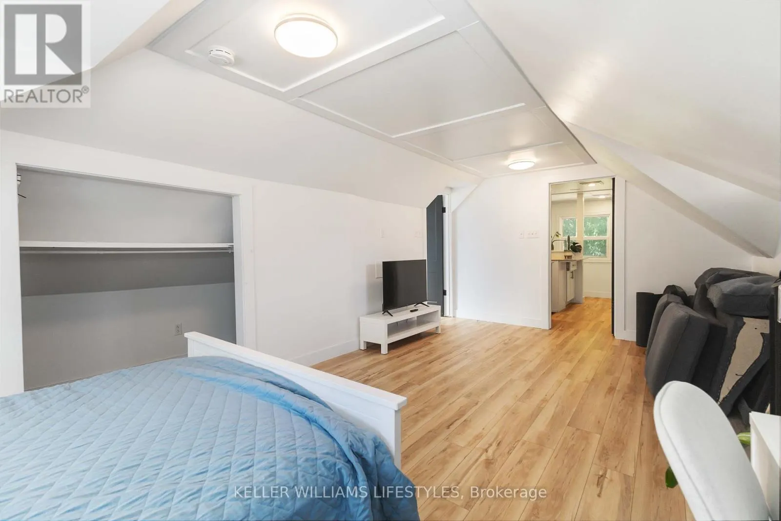 UPPER - 7 CUMMINGS AVENUE, #Upper