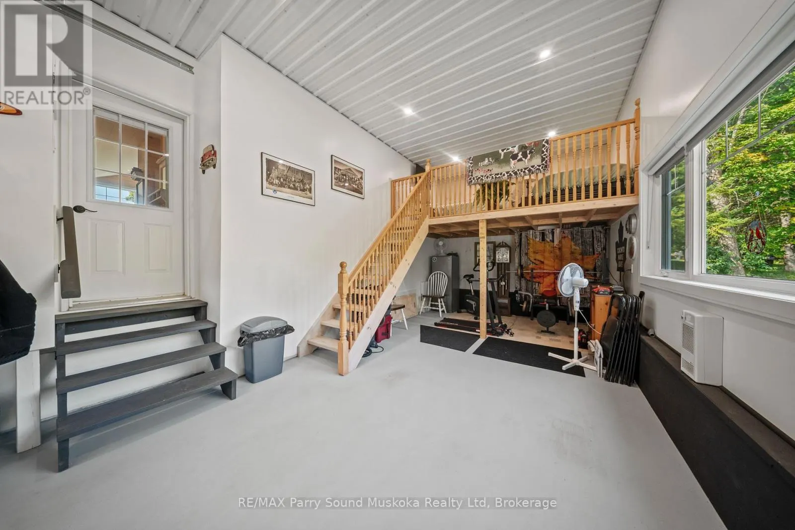 41 SUNSET COVE ROAD