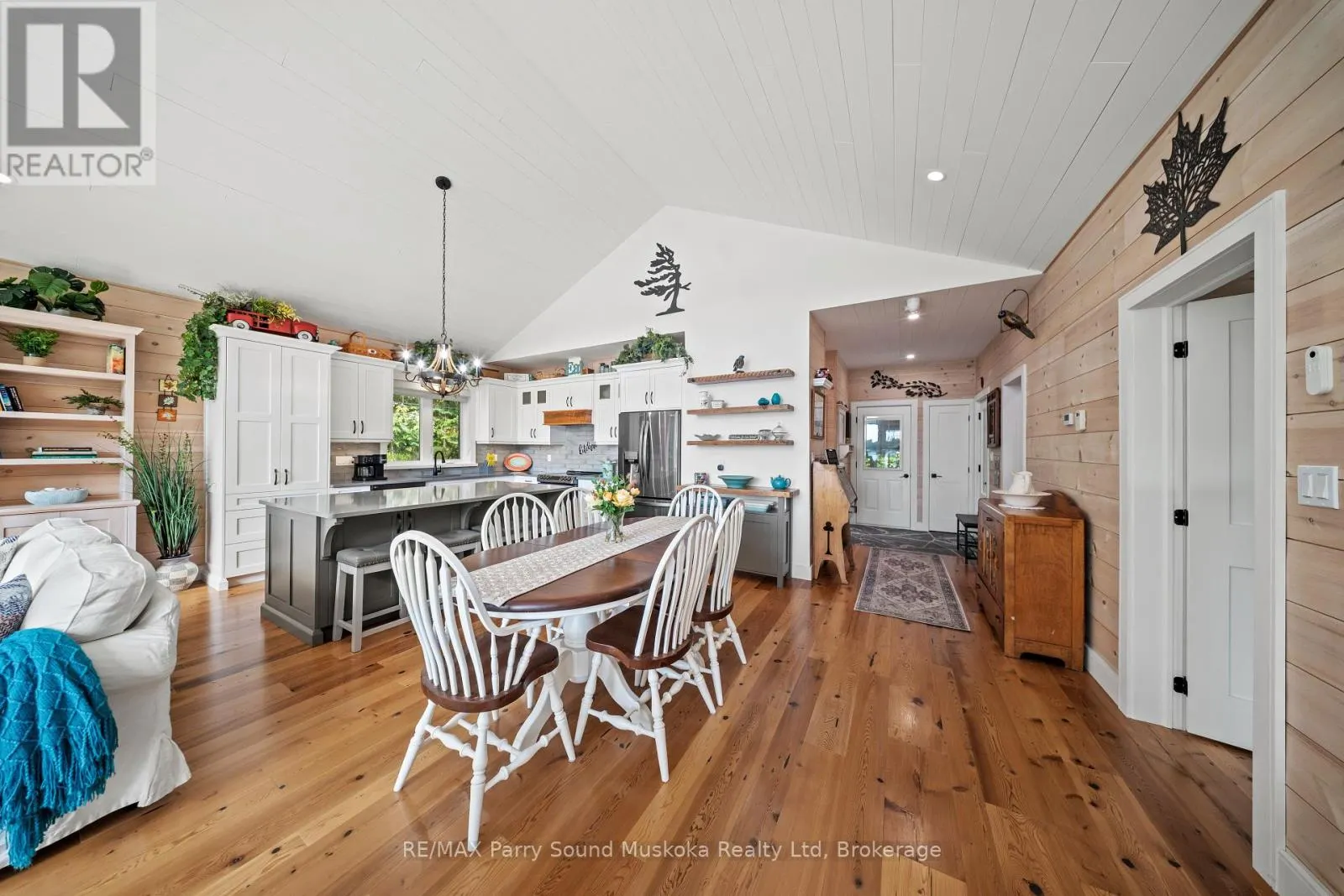 41 SUNSET COVE ROAD