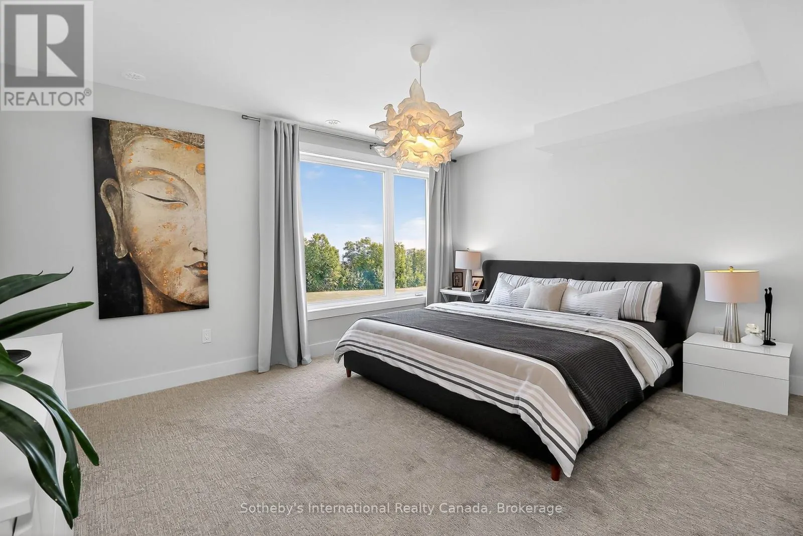 32 - 117 SLADDEN COURT, #32
