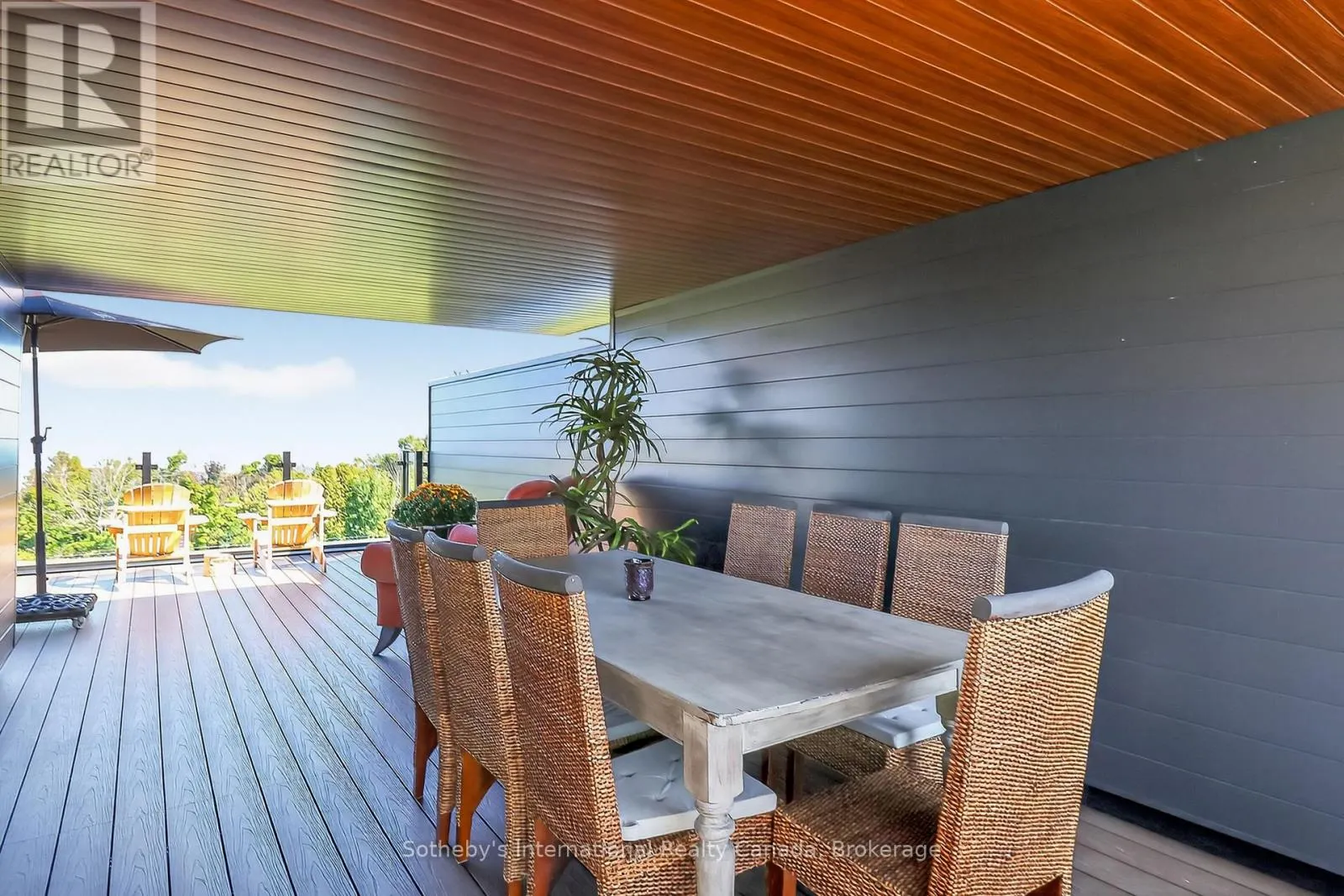 32 - 117 SLADDEN COURT, #32