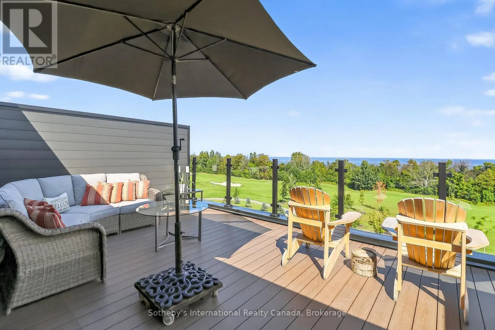 32 - 117 SLADDEN COURT, #32