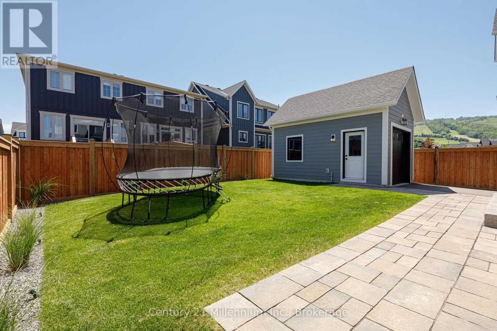 135 SYCAMORE STREET