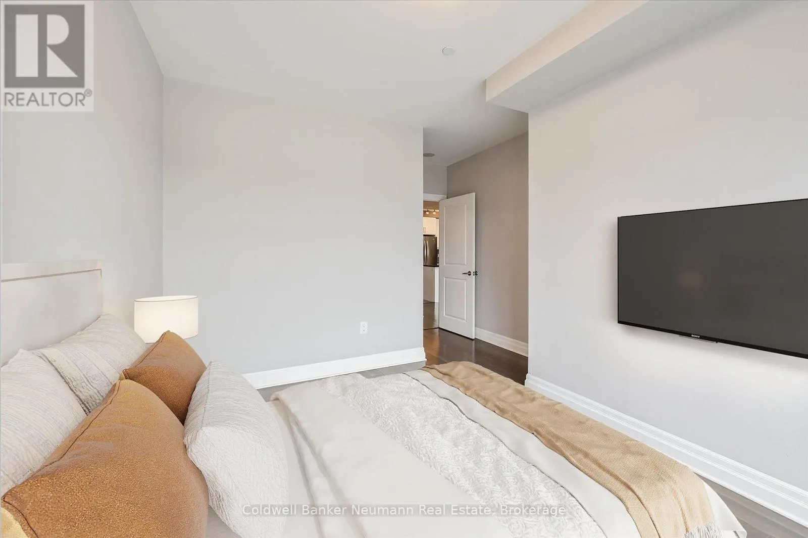 1408 - 160 MACDONELL STREET, #1408