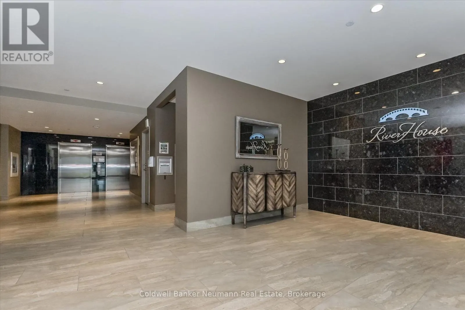 1408 - 160 MACDONELL STREET, #1408