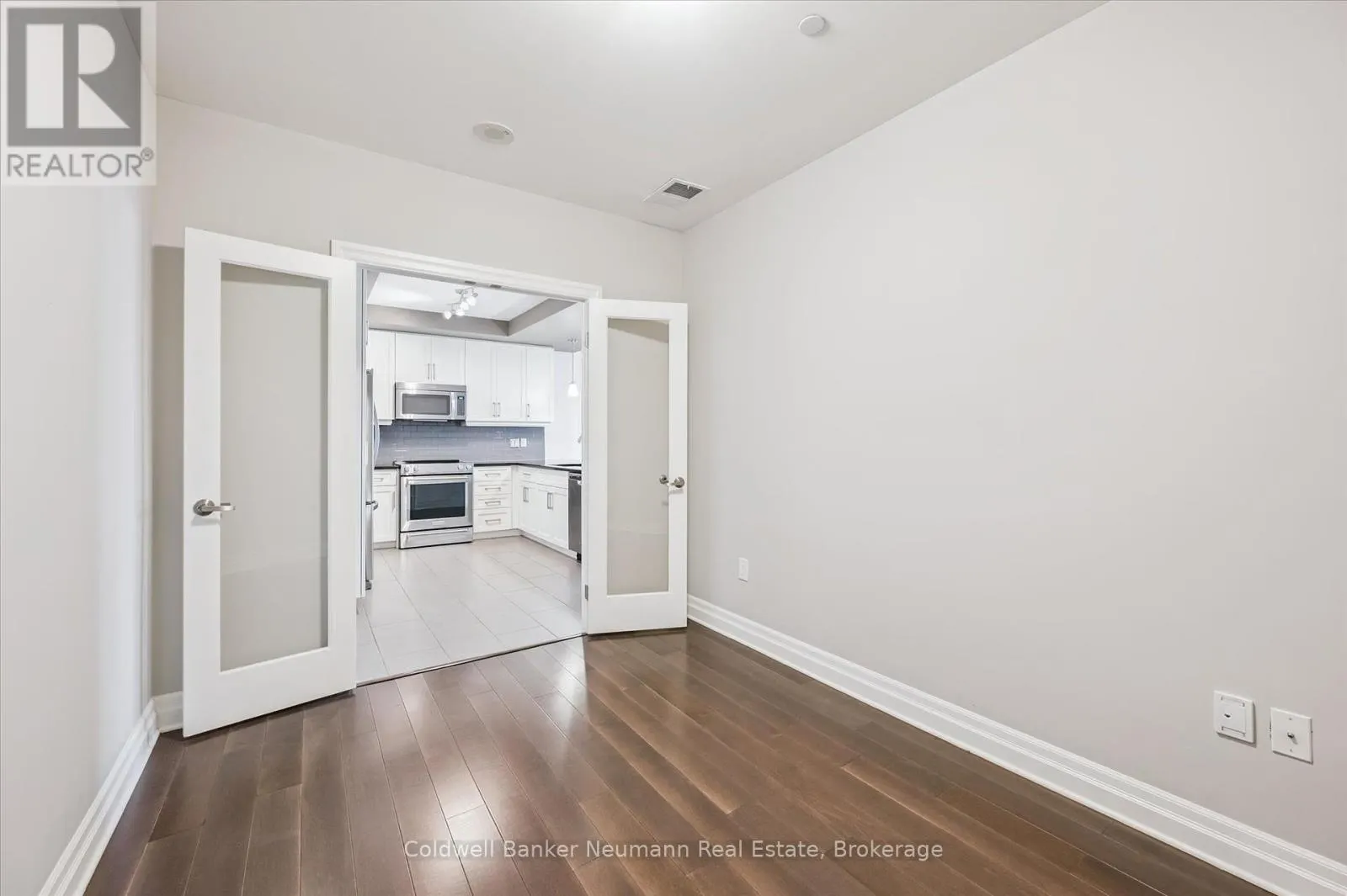 1408 - 160 MACDONELL STREET, #1408