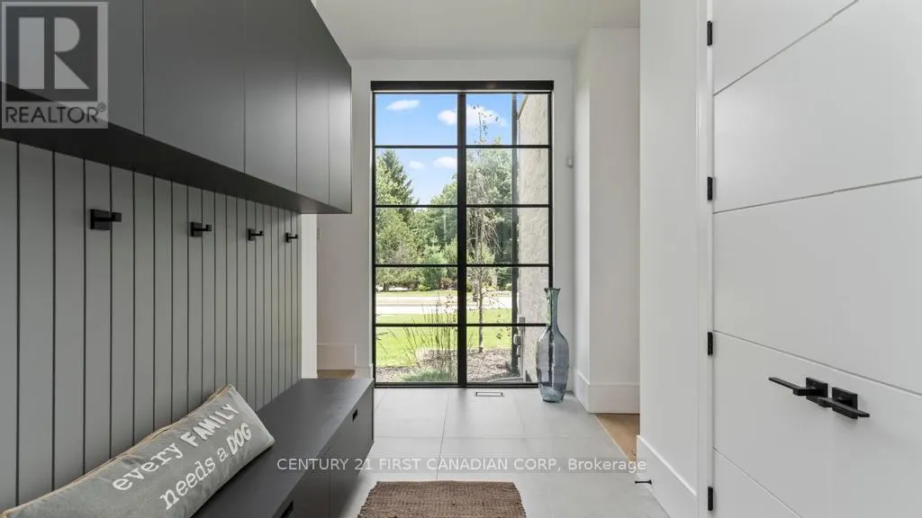 3819 DEER TRAIL