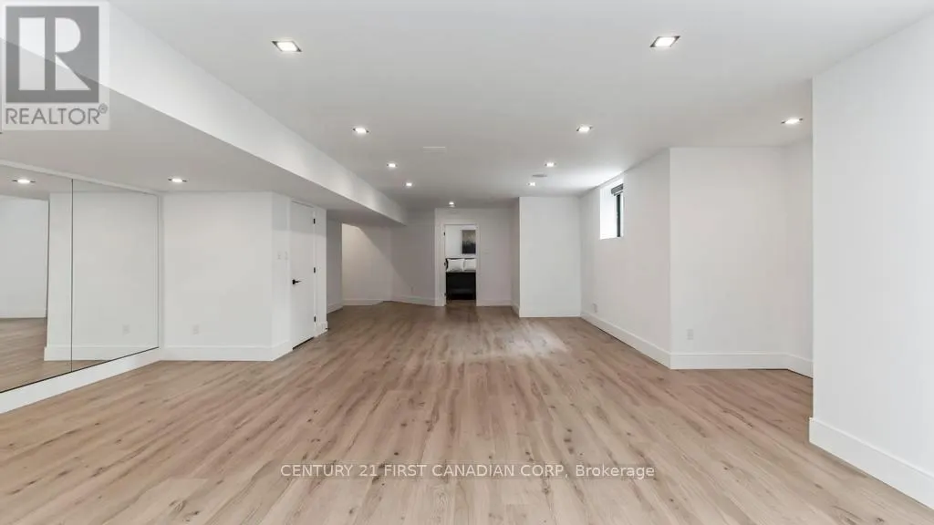 3819 DEER TRAIL