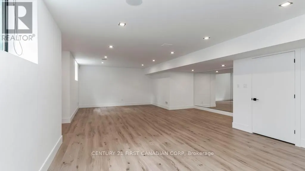 3819 DEER TRAIL
