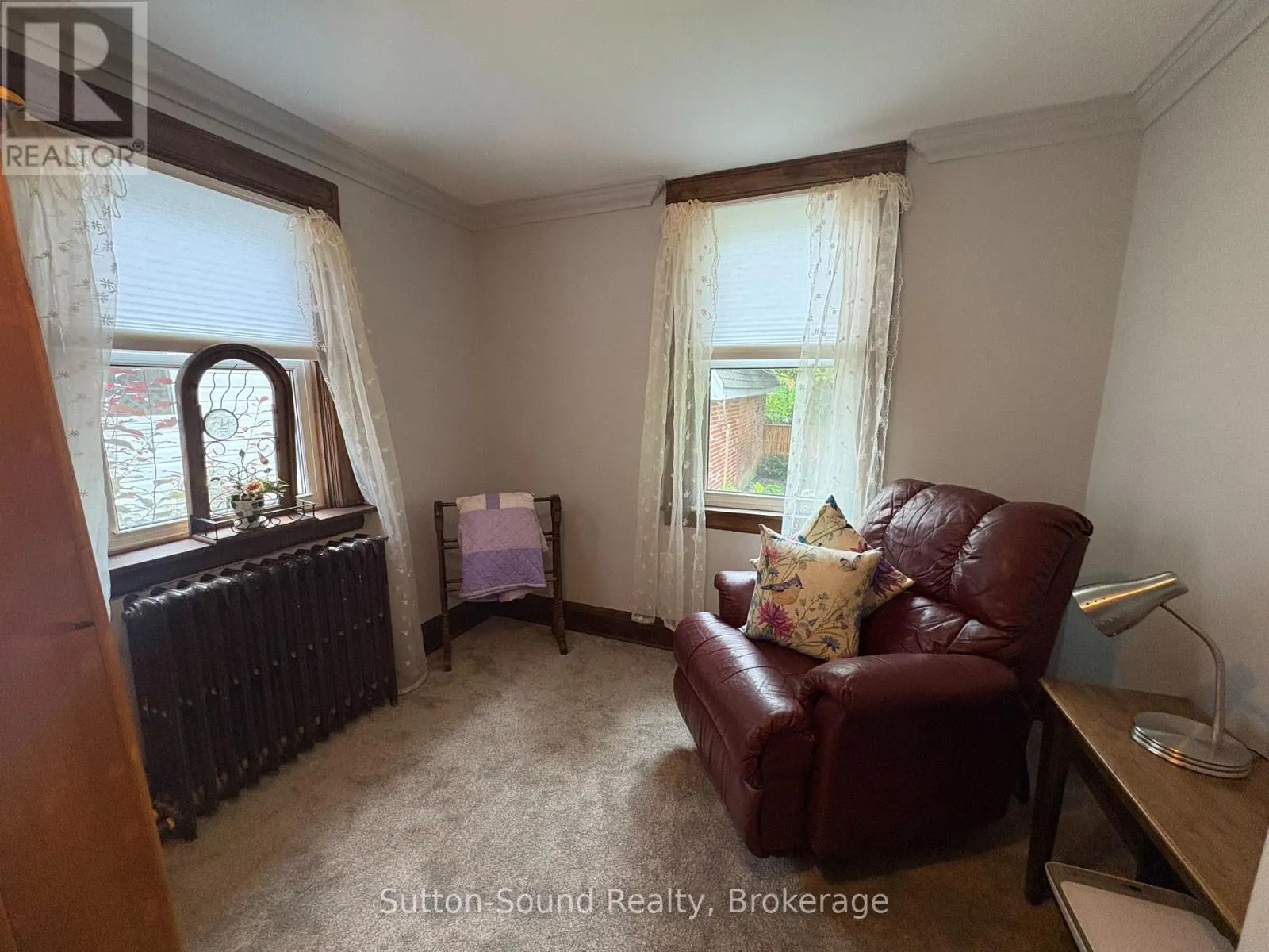 155 5TH ST. A STREET E