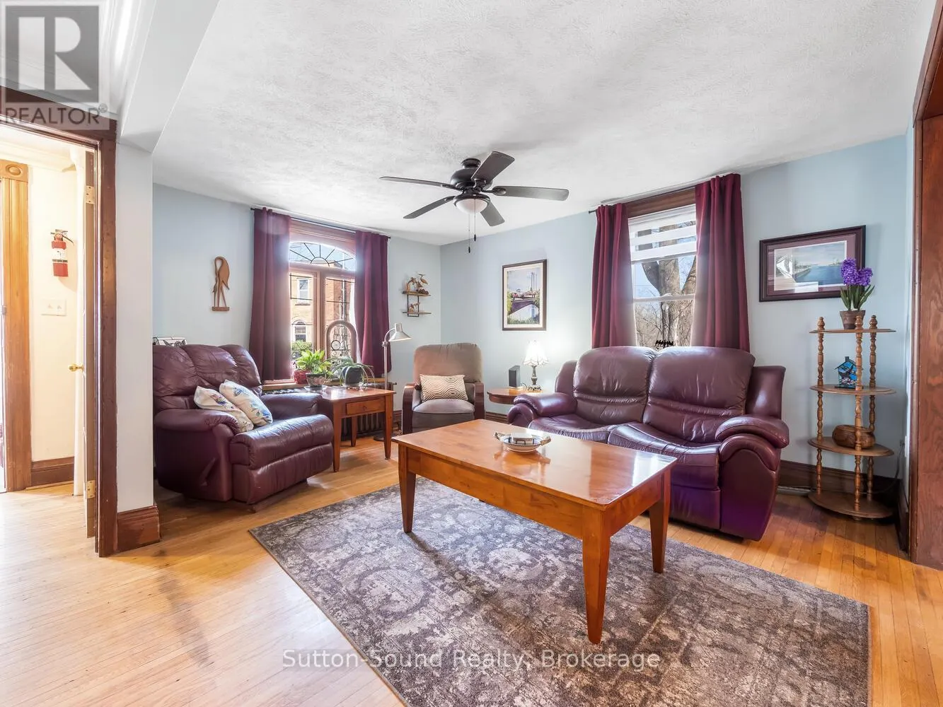 155 5TH ST. A STREET E