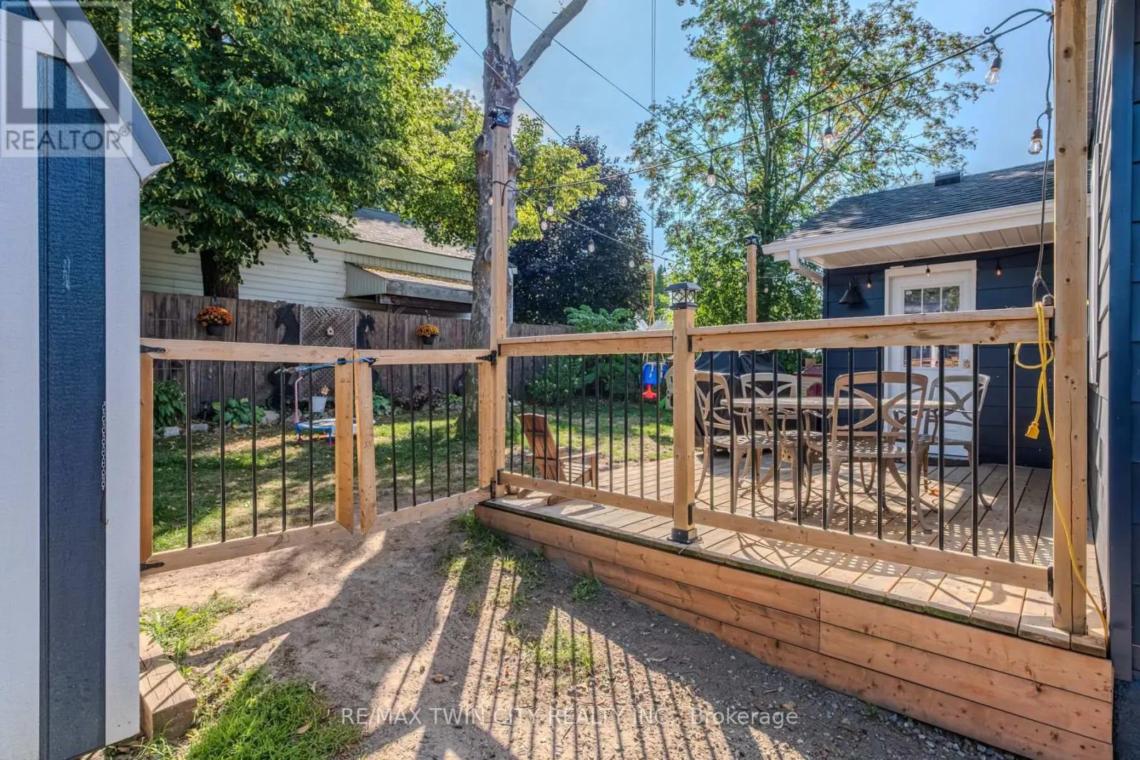 37 TWELFTH AVENUE