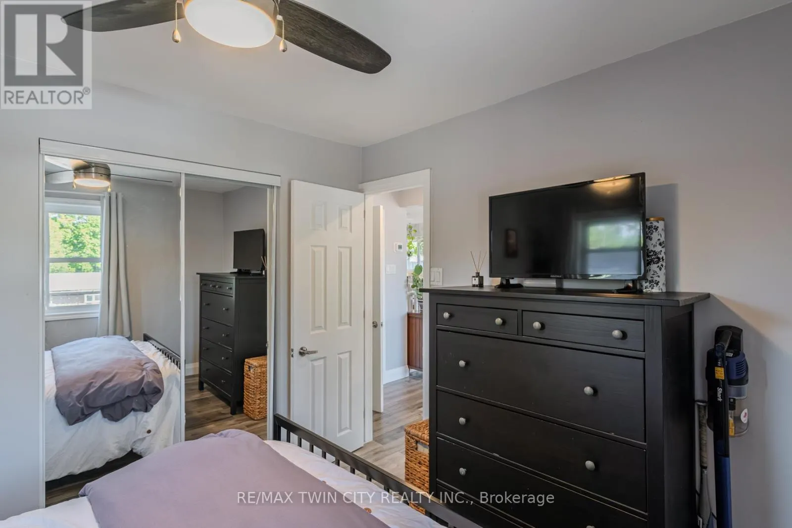 37 TWELFTH AVENUE