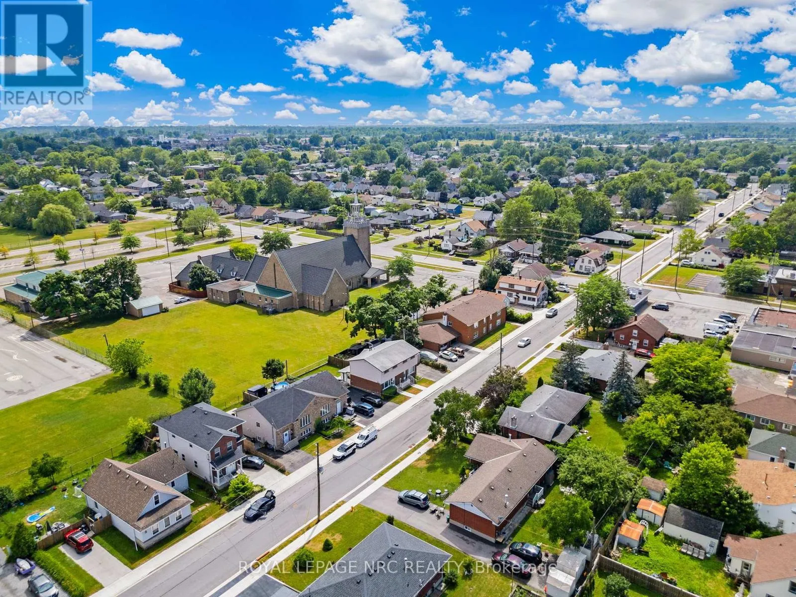 118 IDYLEWYLDE STREET
