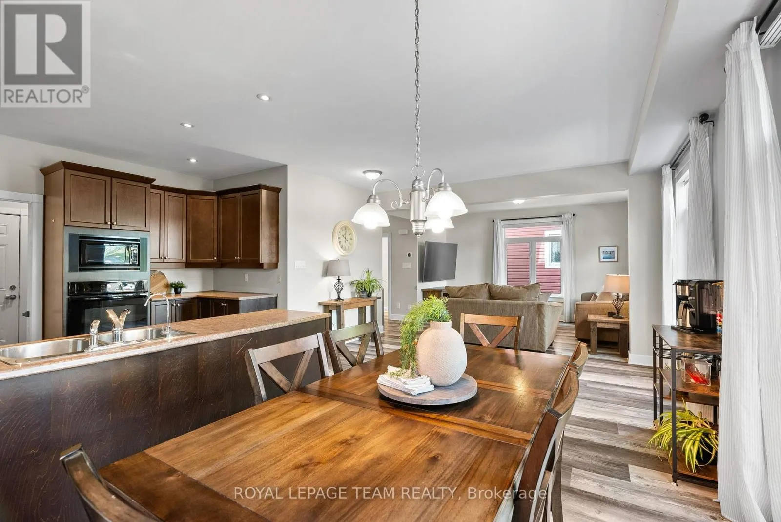 165 BONNYLEY CRESCENT