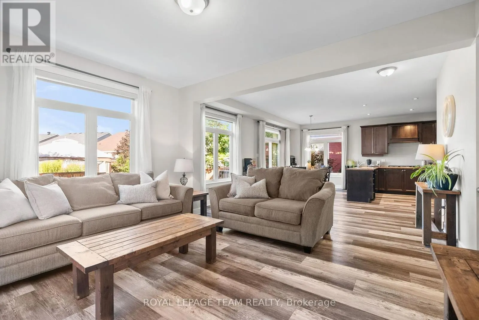 165 BONNYLEY CRESCENT