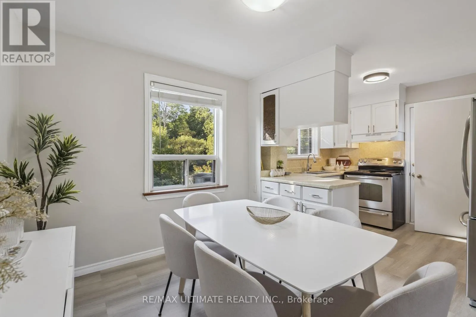 104 WAVERLEY DRIVE