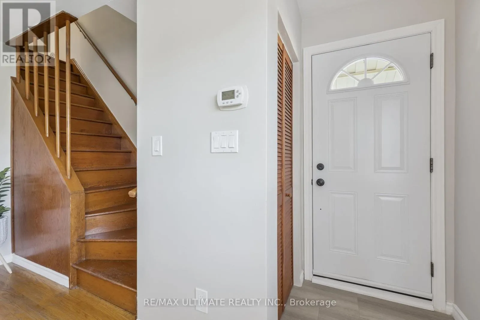 104 WAVERLEY DRIVE