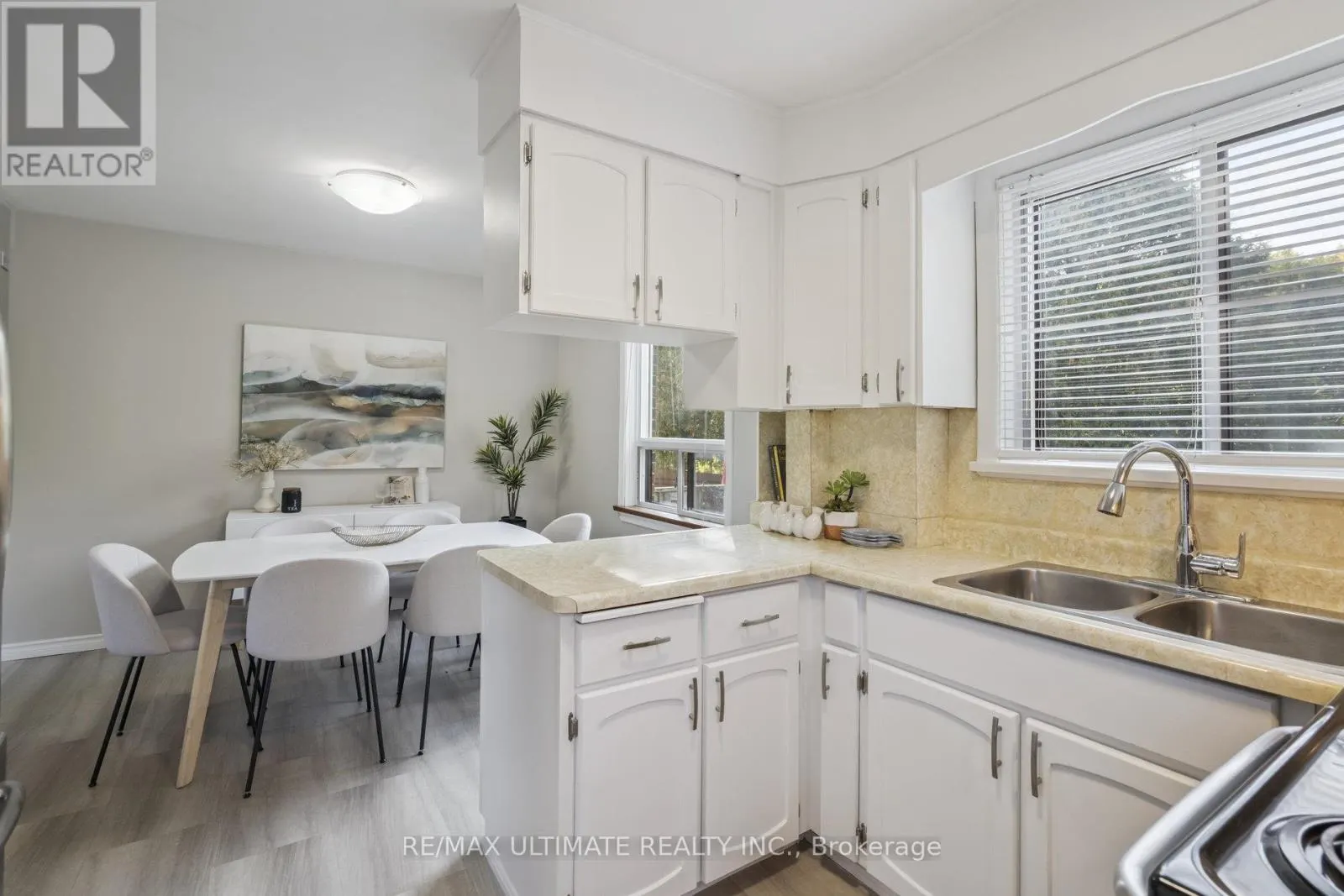 104 WAVERLEY DRIVE