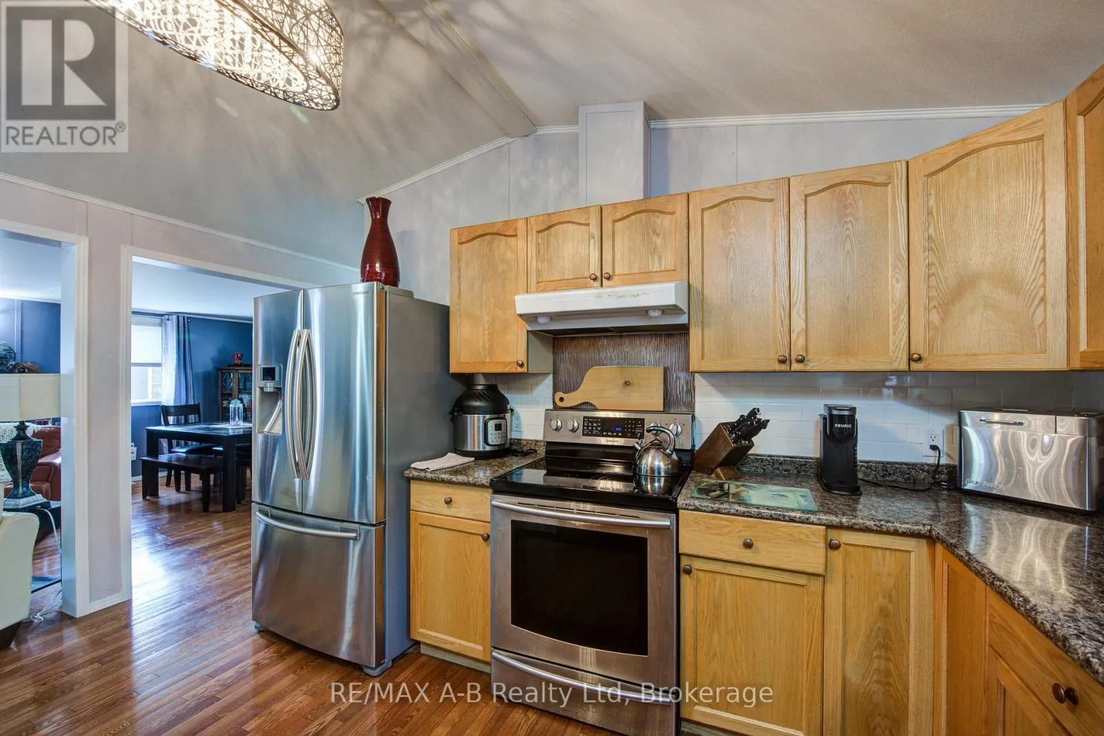 959 - 316489 31ST LINE, #959