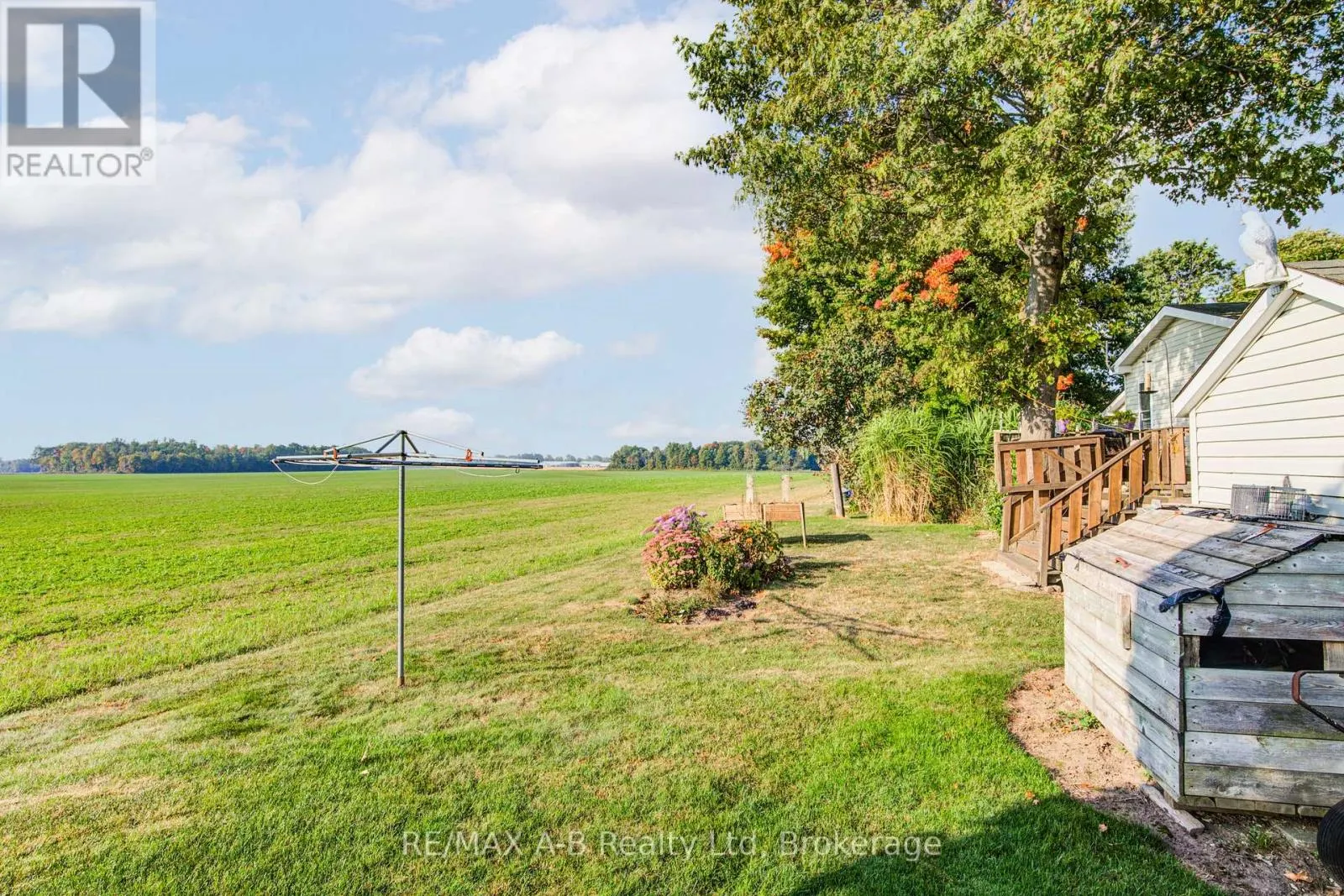 959 - 316489 31ST LINE, #959