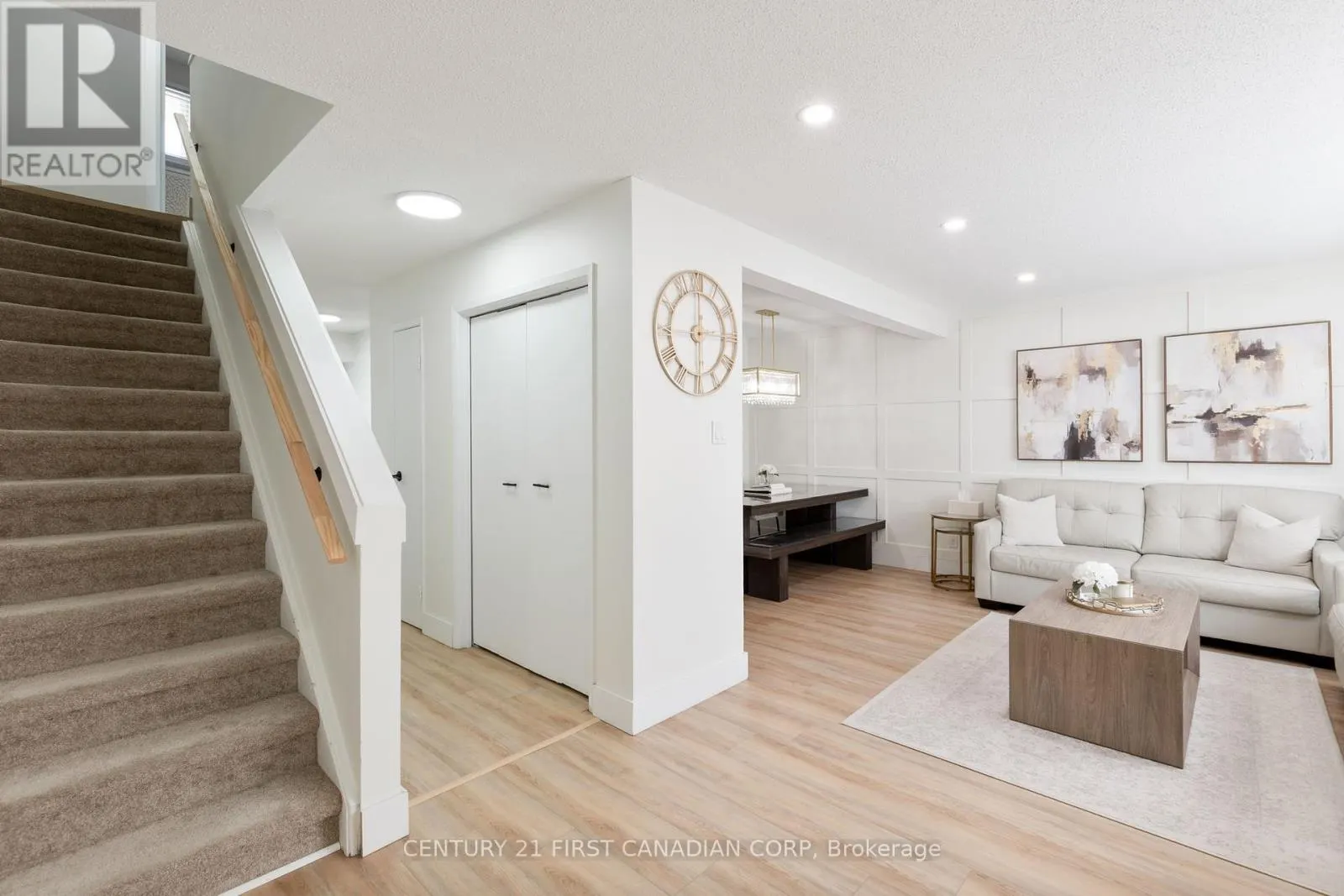60 - 35 WATERMAN AVENUE, #60