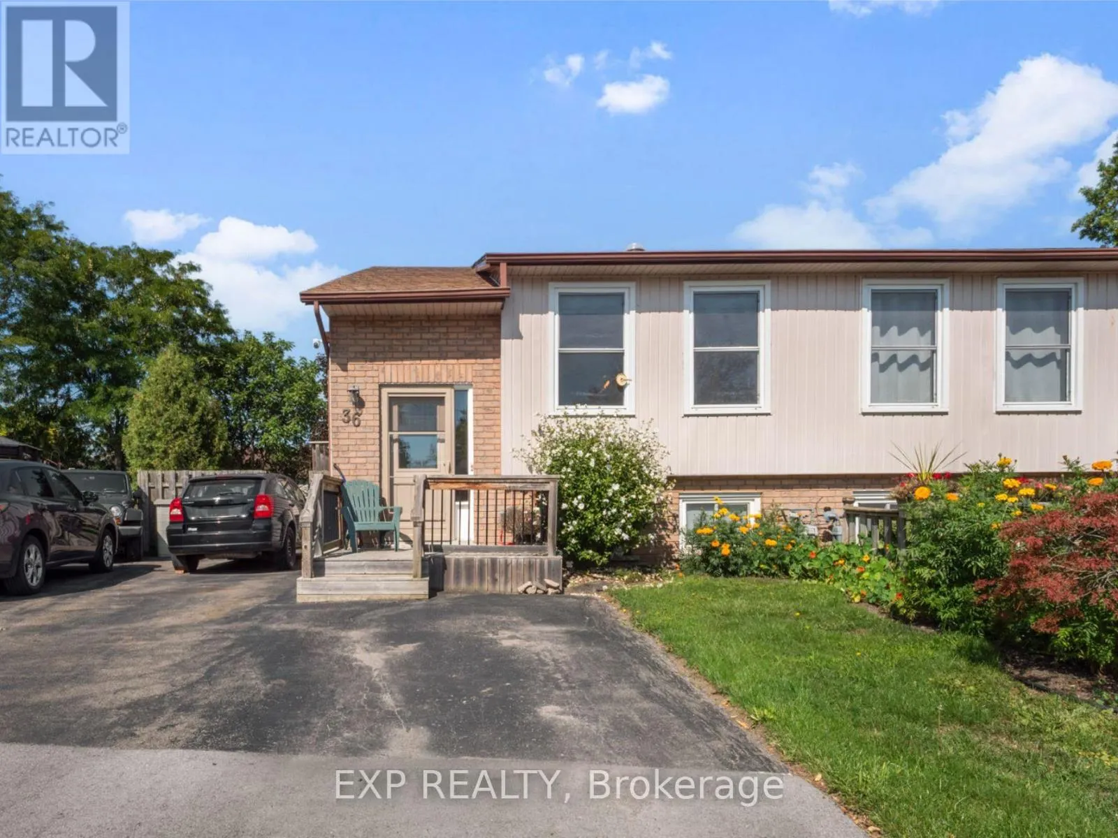 36 RAINBOW COURT