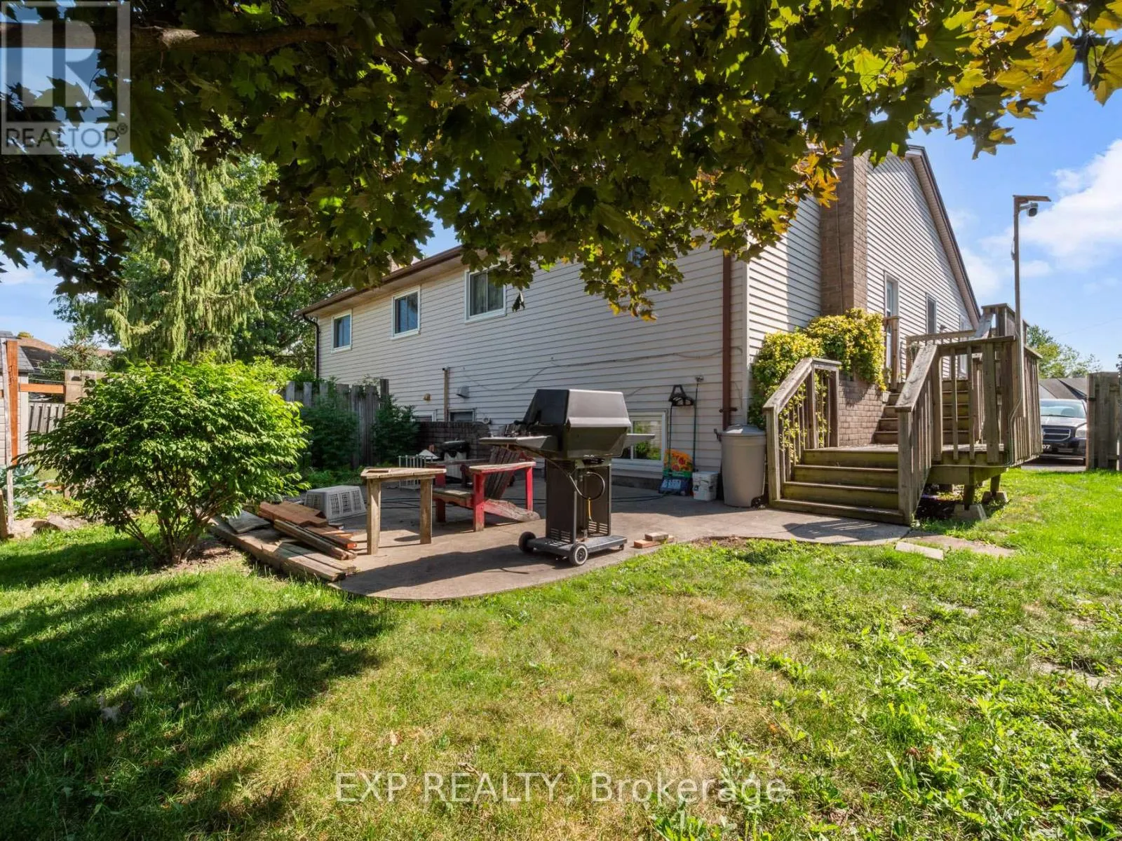36 RAINBOW COURT
