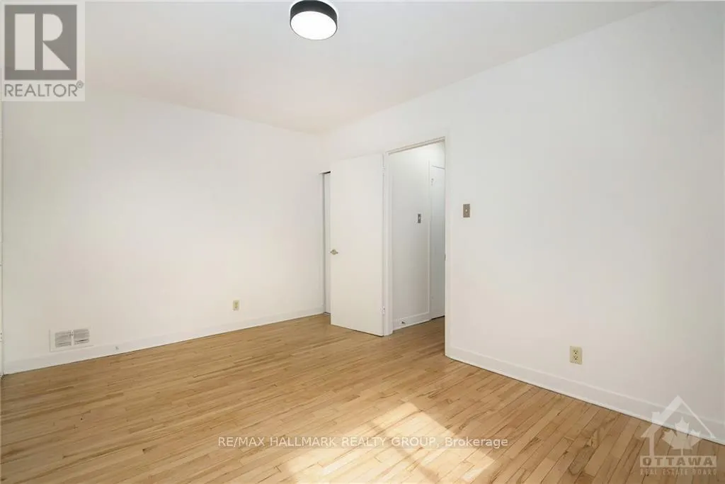 3 - 108 LEBRUN STREET