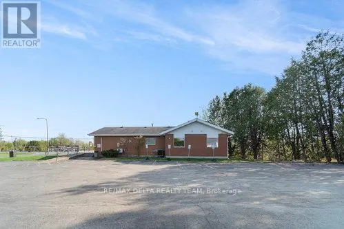 3713 NAVAN ROAD