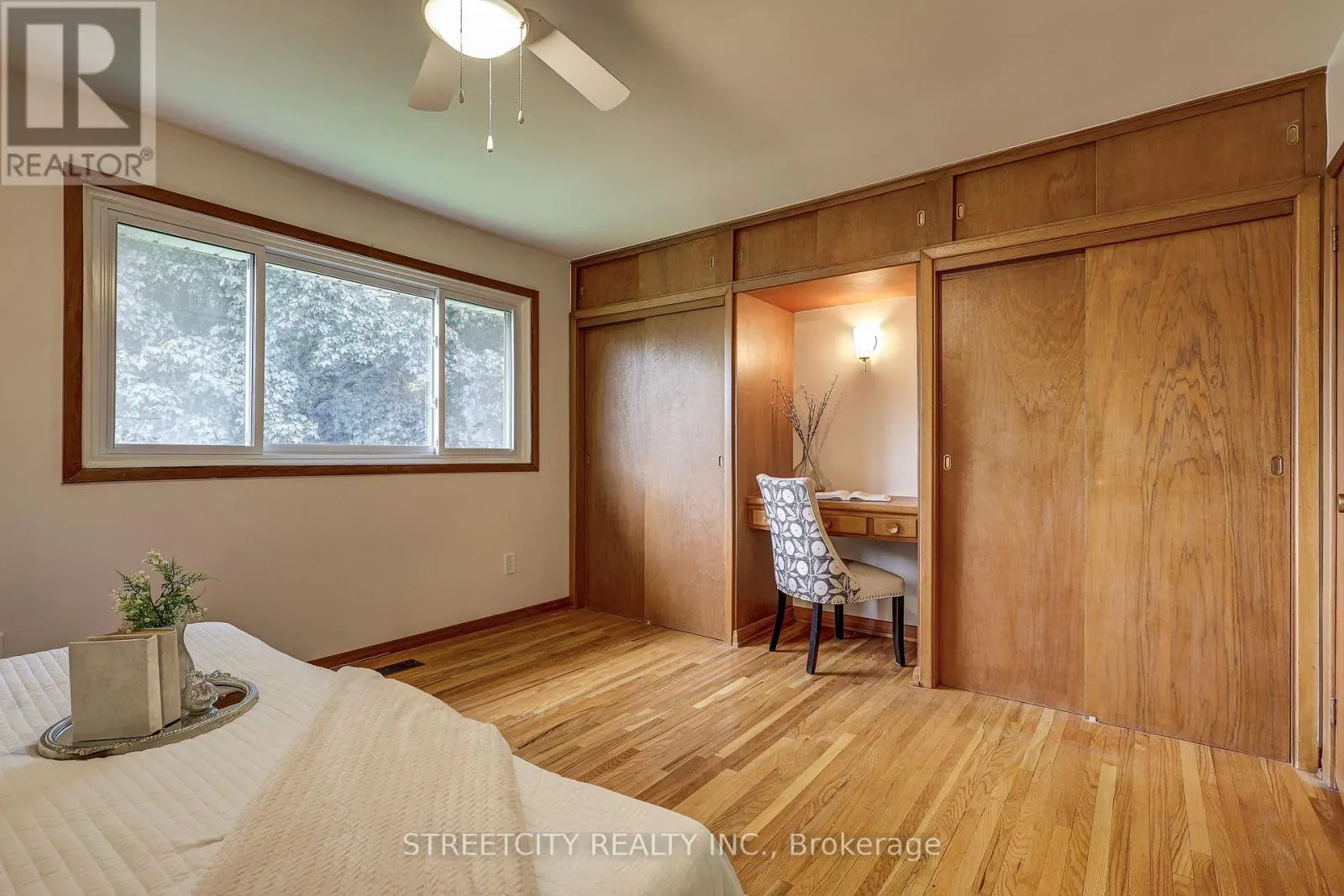 76 BLOOMFIELD DRIVE