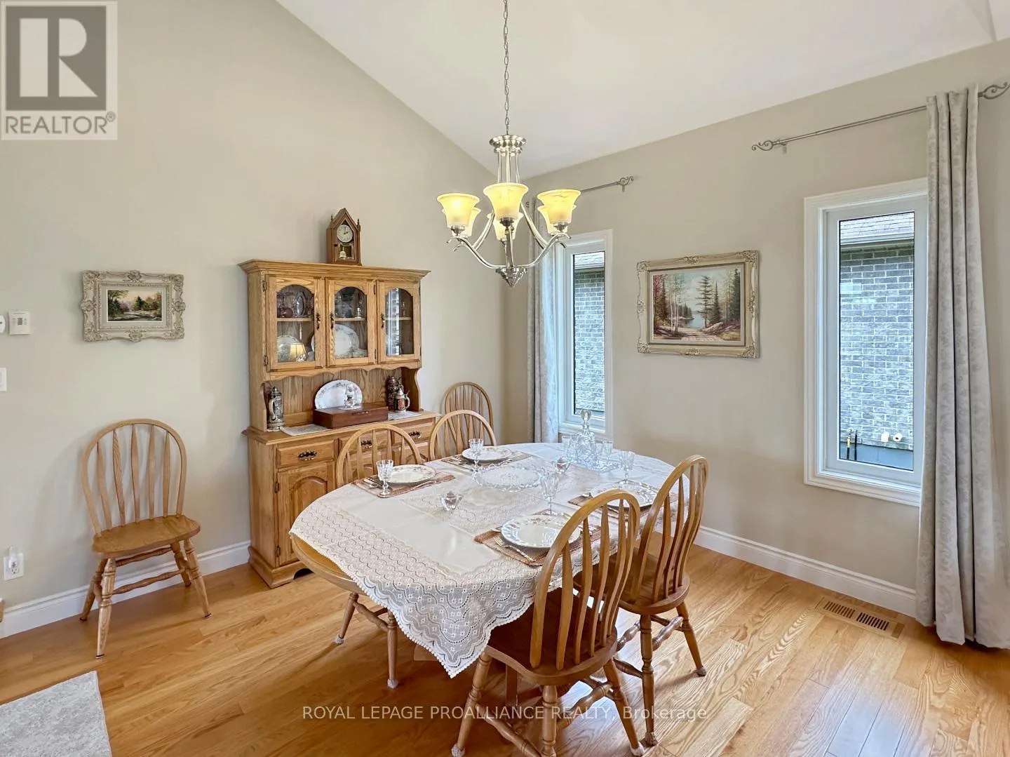 50 HAMPTON RIDGE DRIVE