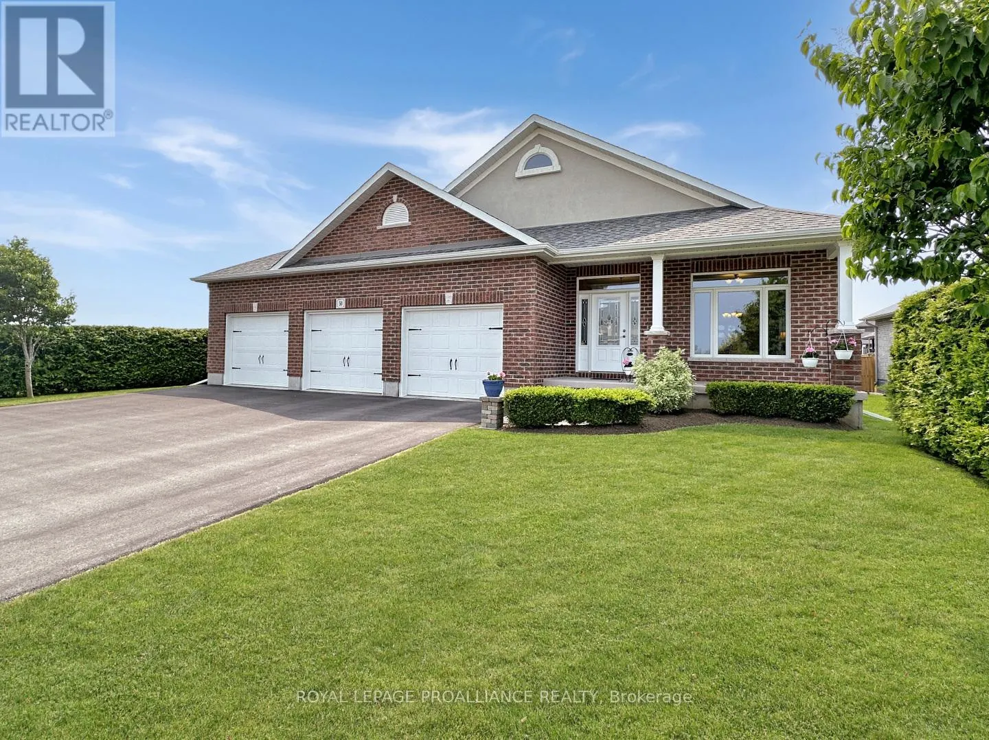 50 HAMPTON RIDGE DRIVE
