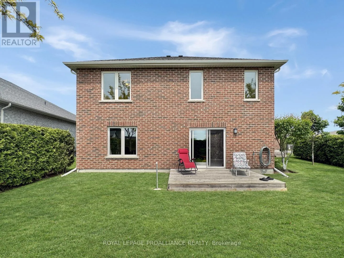50 HAMPTON RIDGE DRIVE