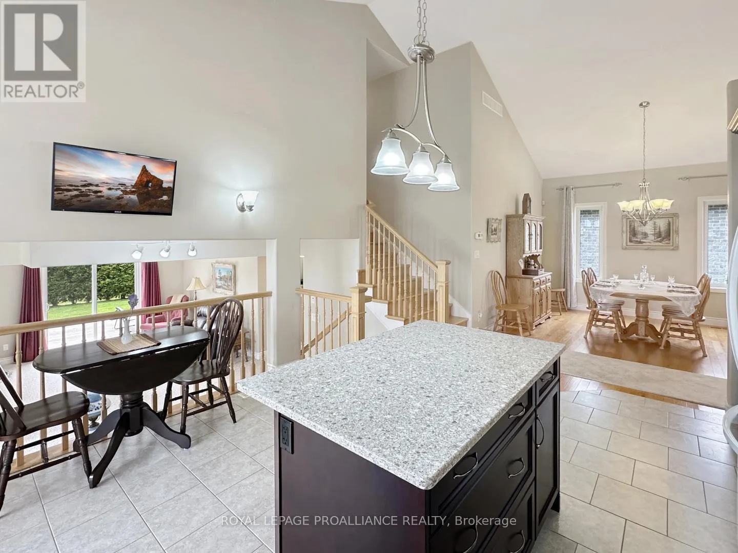 50 HAMPTON RIDGE DRIVE