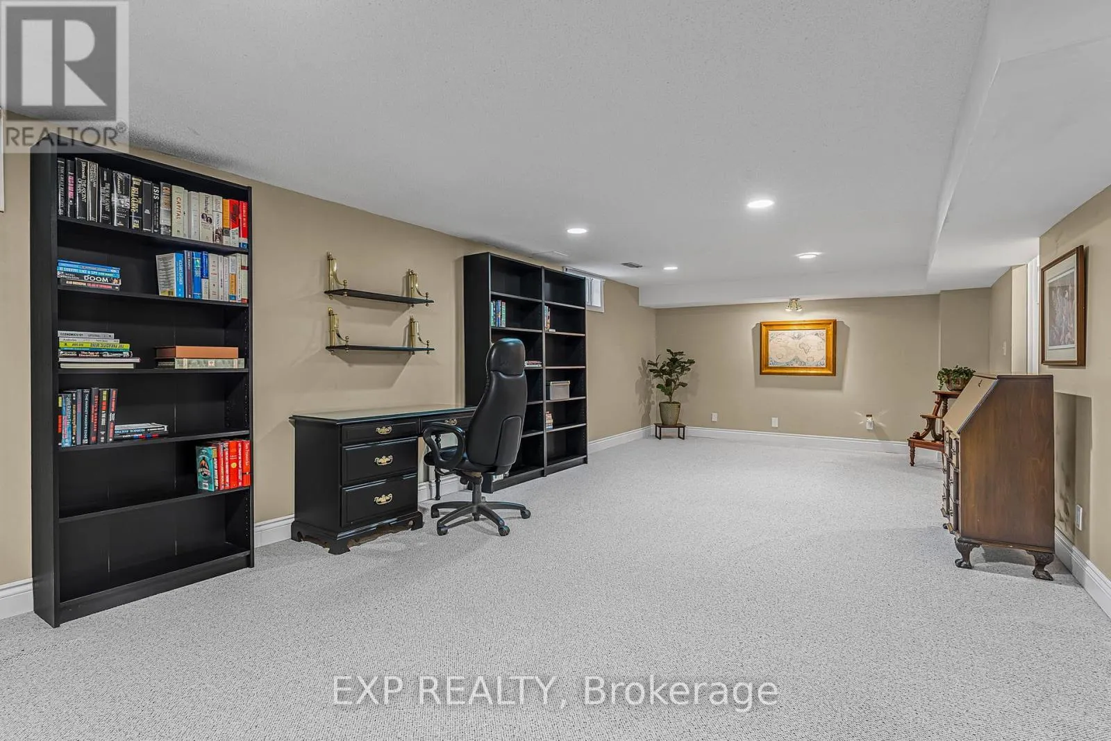 158 BROAD LEAF CRESCENT