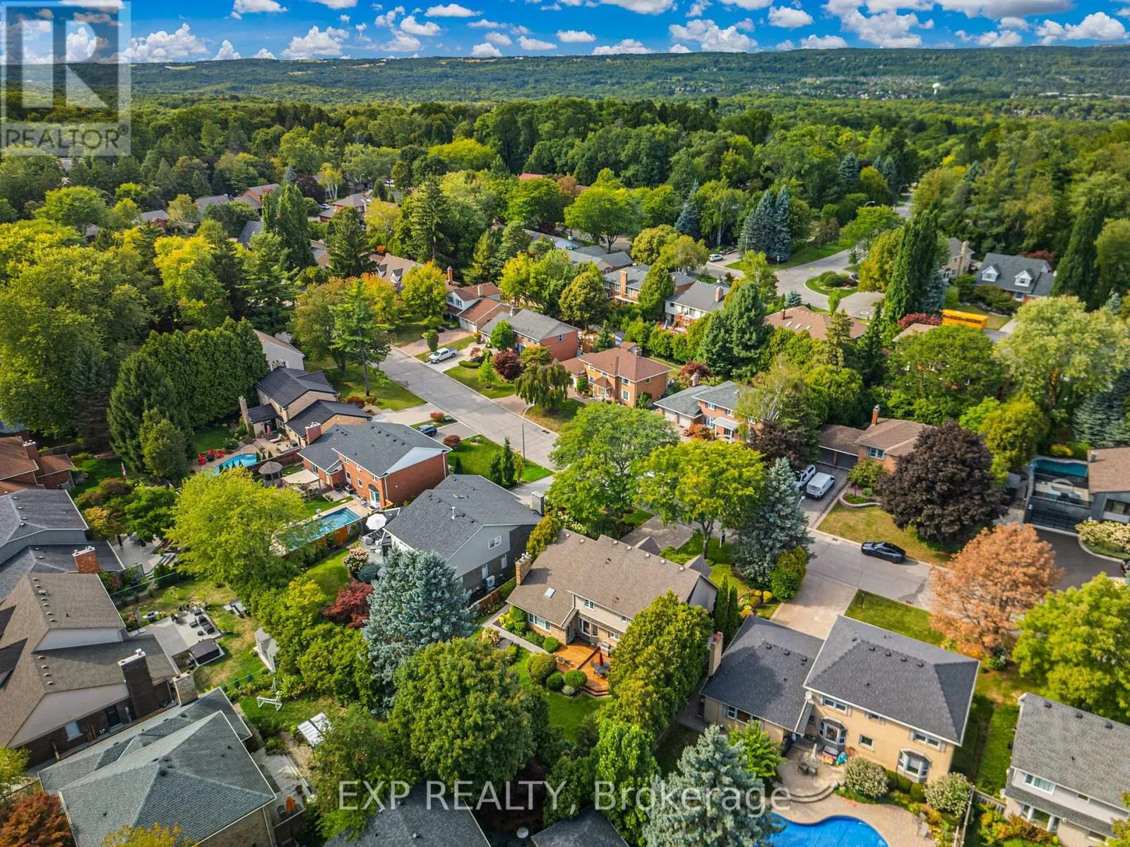158 BROAD LEAF CRESCENT