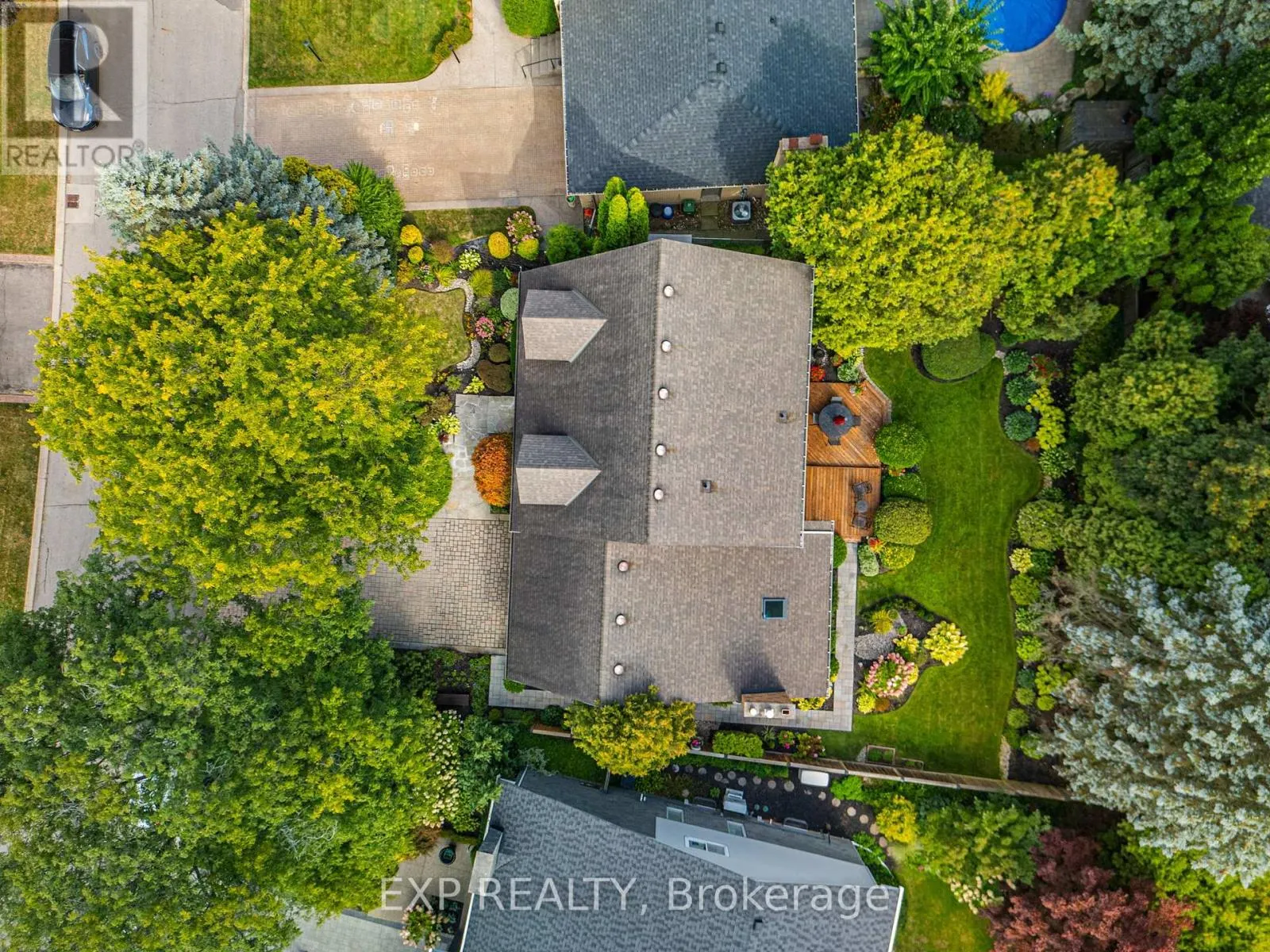158 BROAD LEAF CRESCENT