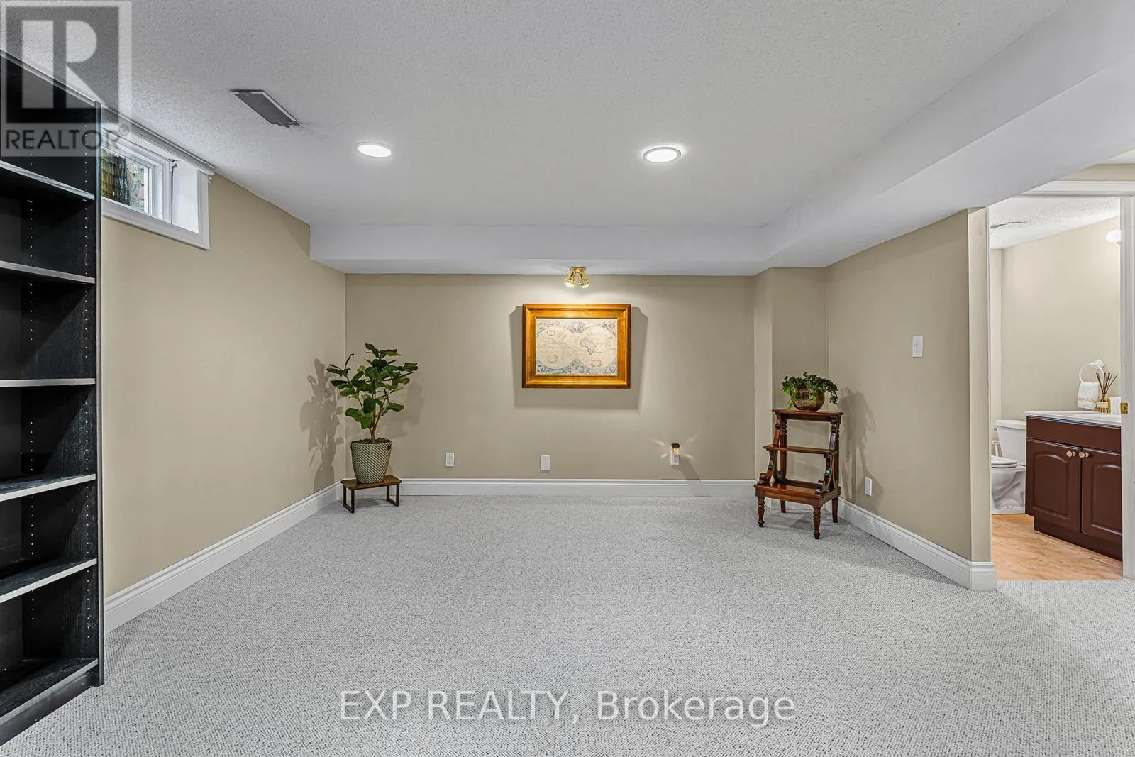 158 BROAD LEAF CRESCENT