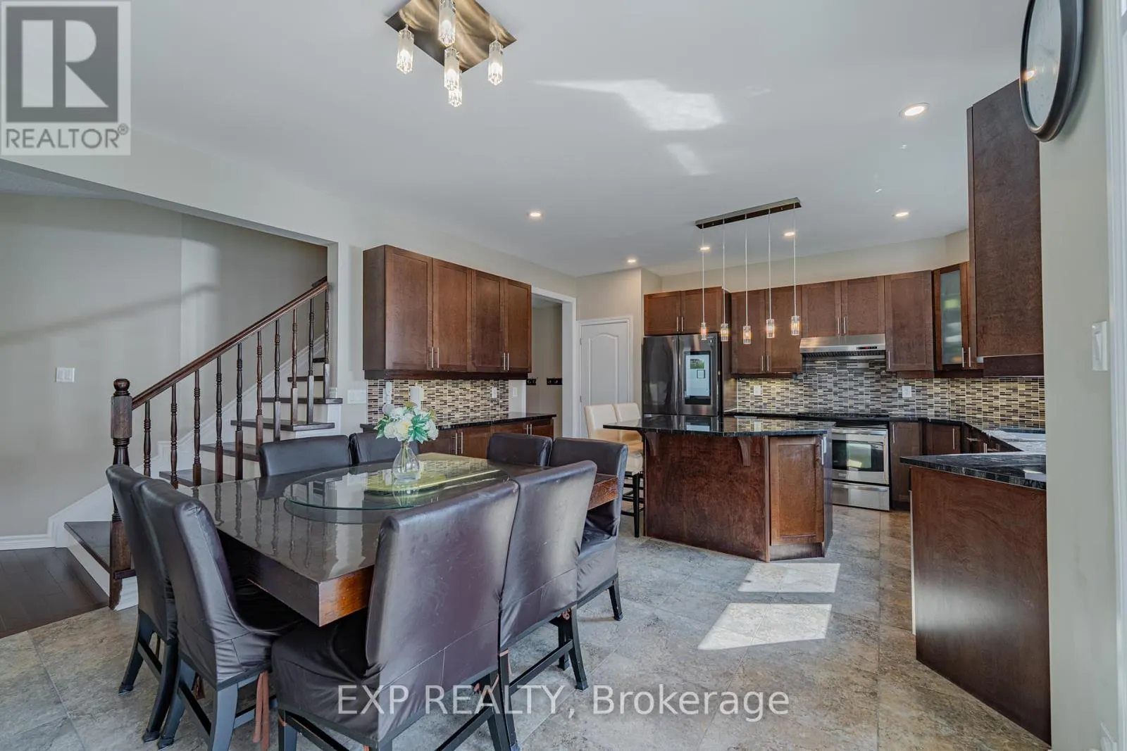 3308 RIVERSET CRESCENT
