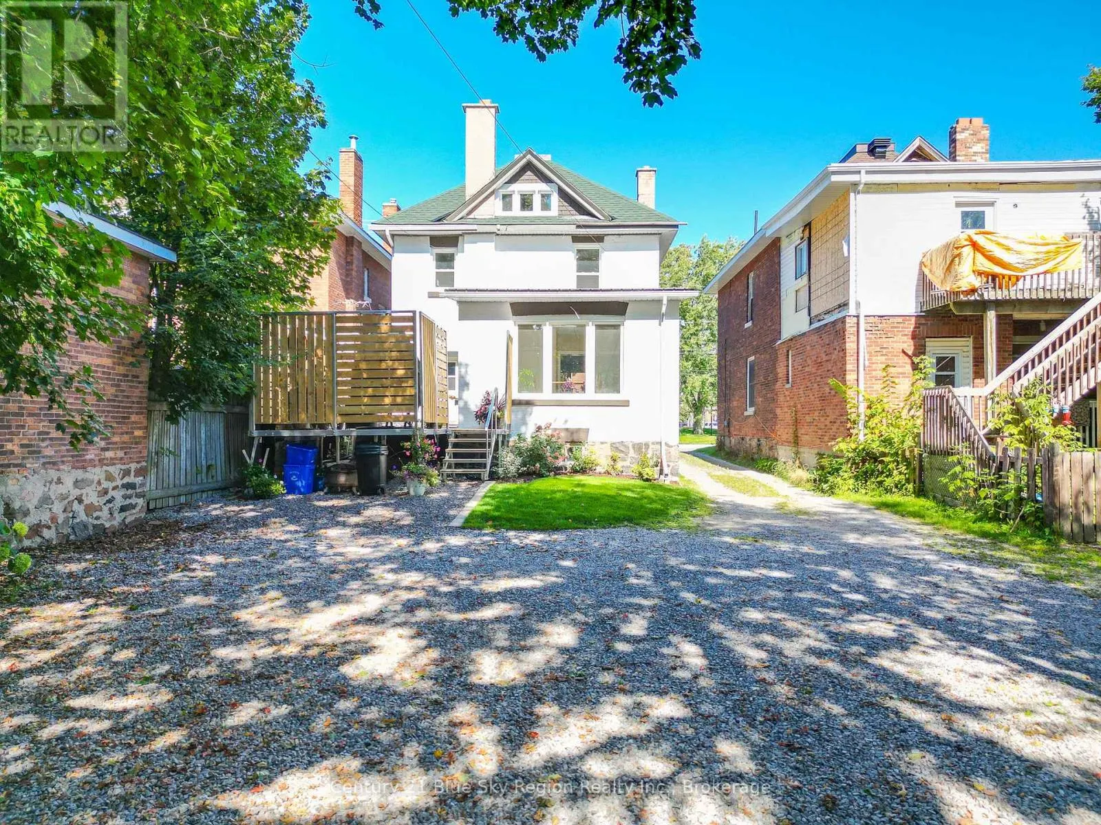 575 JANE STREET