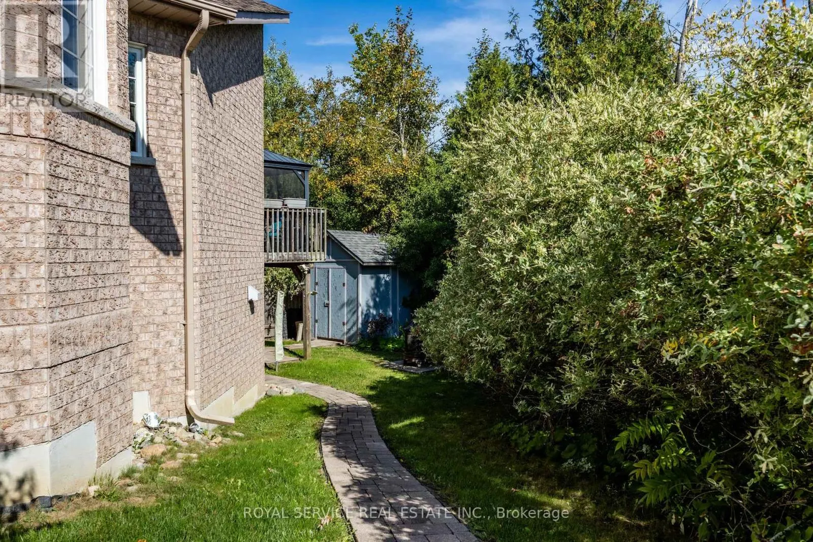 30 BROOKSIDE STREET