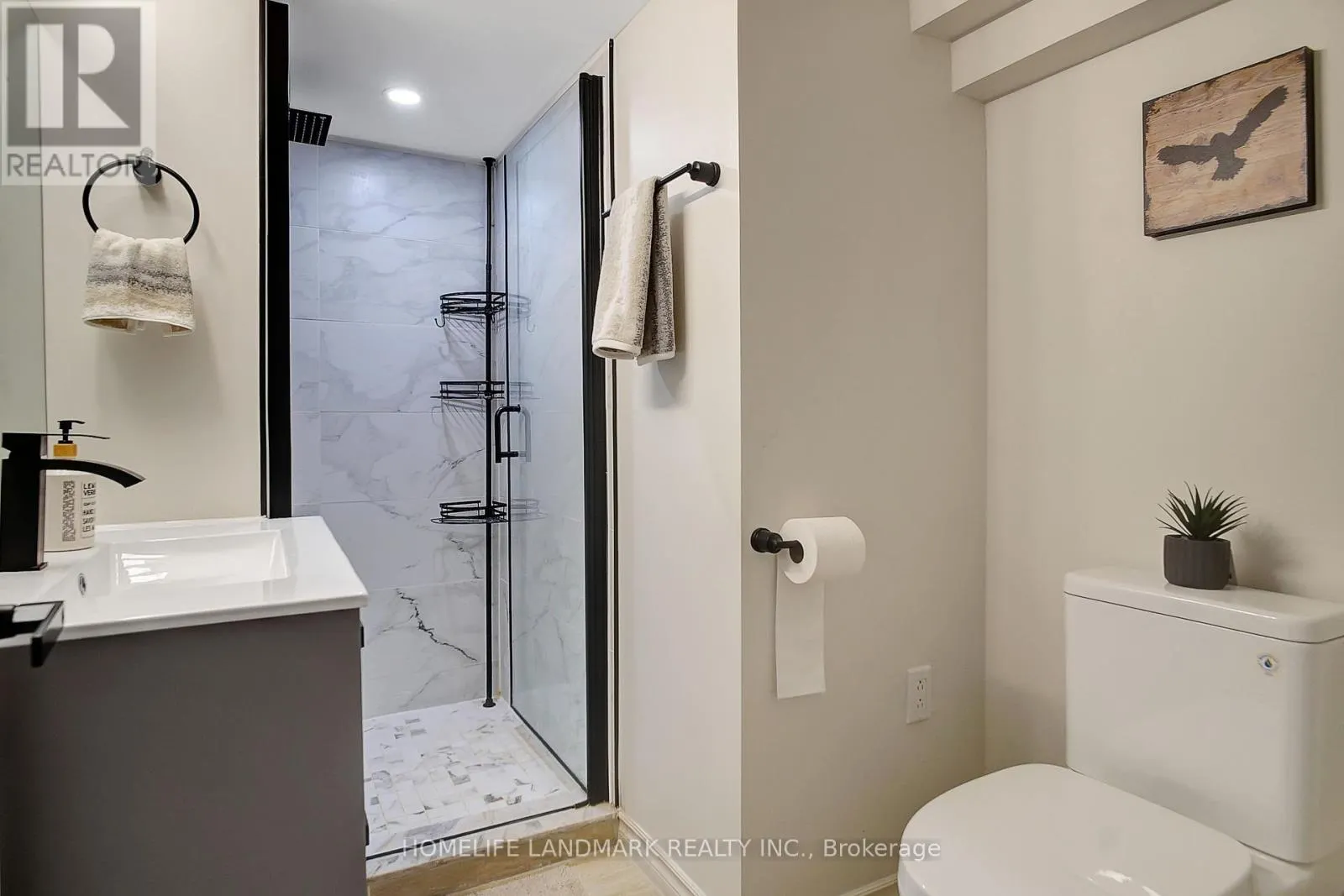 328 VINCENT DRIVE