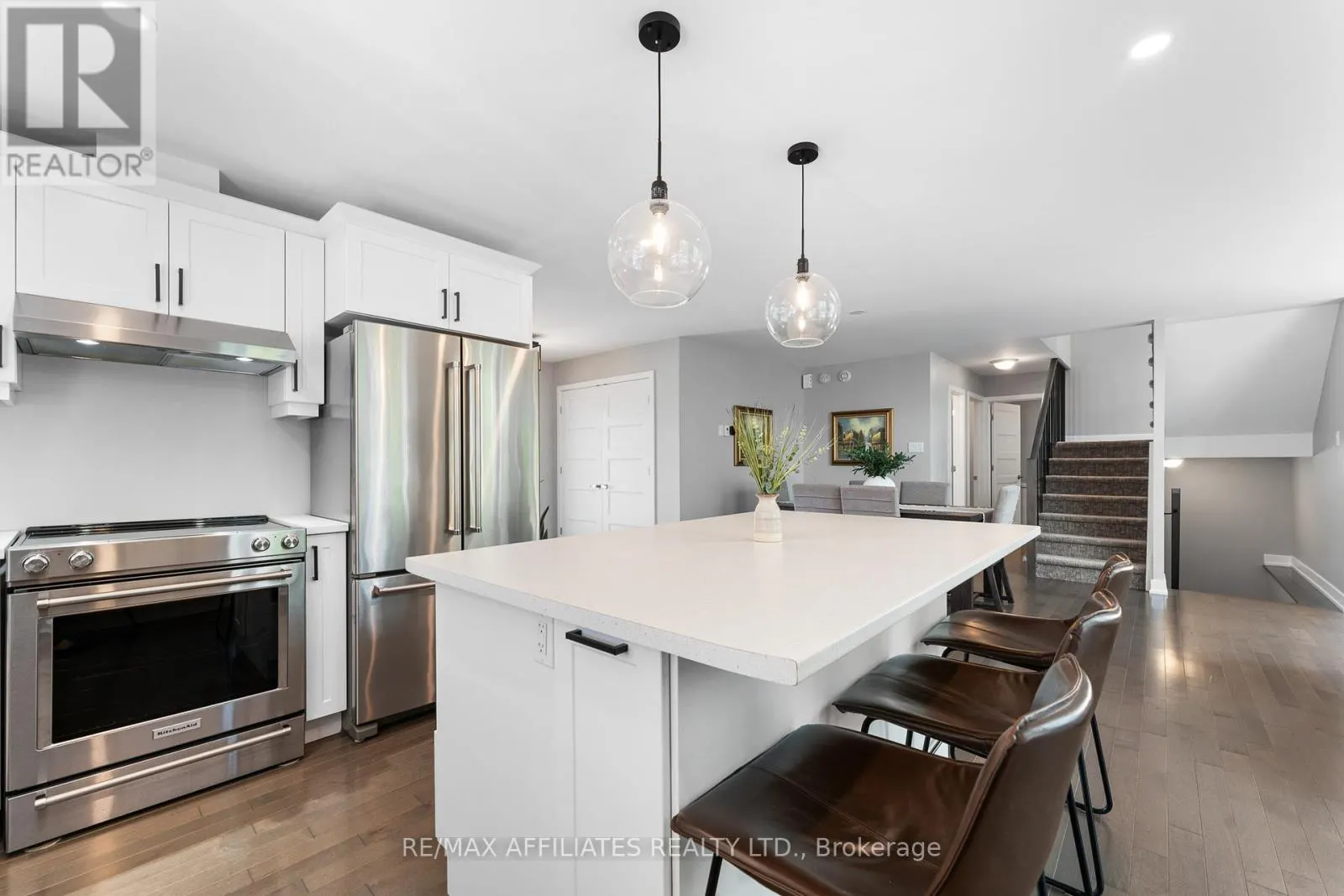 156 HYBRID STREET
