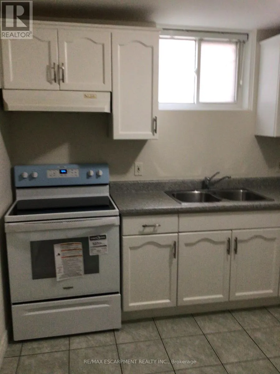 2 - 279 NASHVILLE CIRCLE