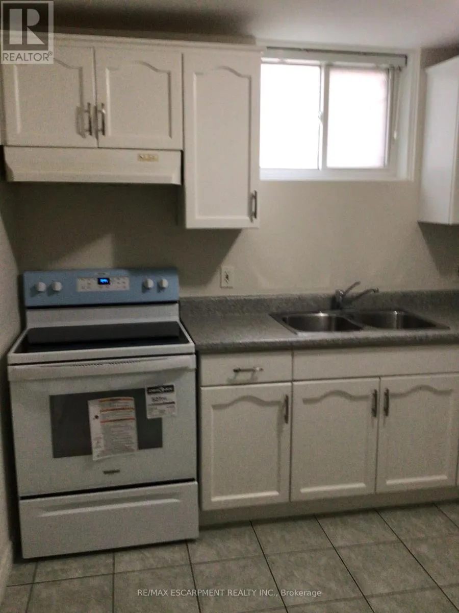 2 - 279 NASHVILLE CIRCLE